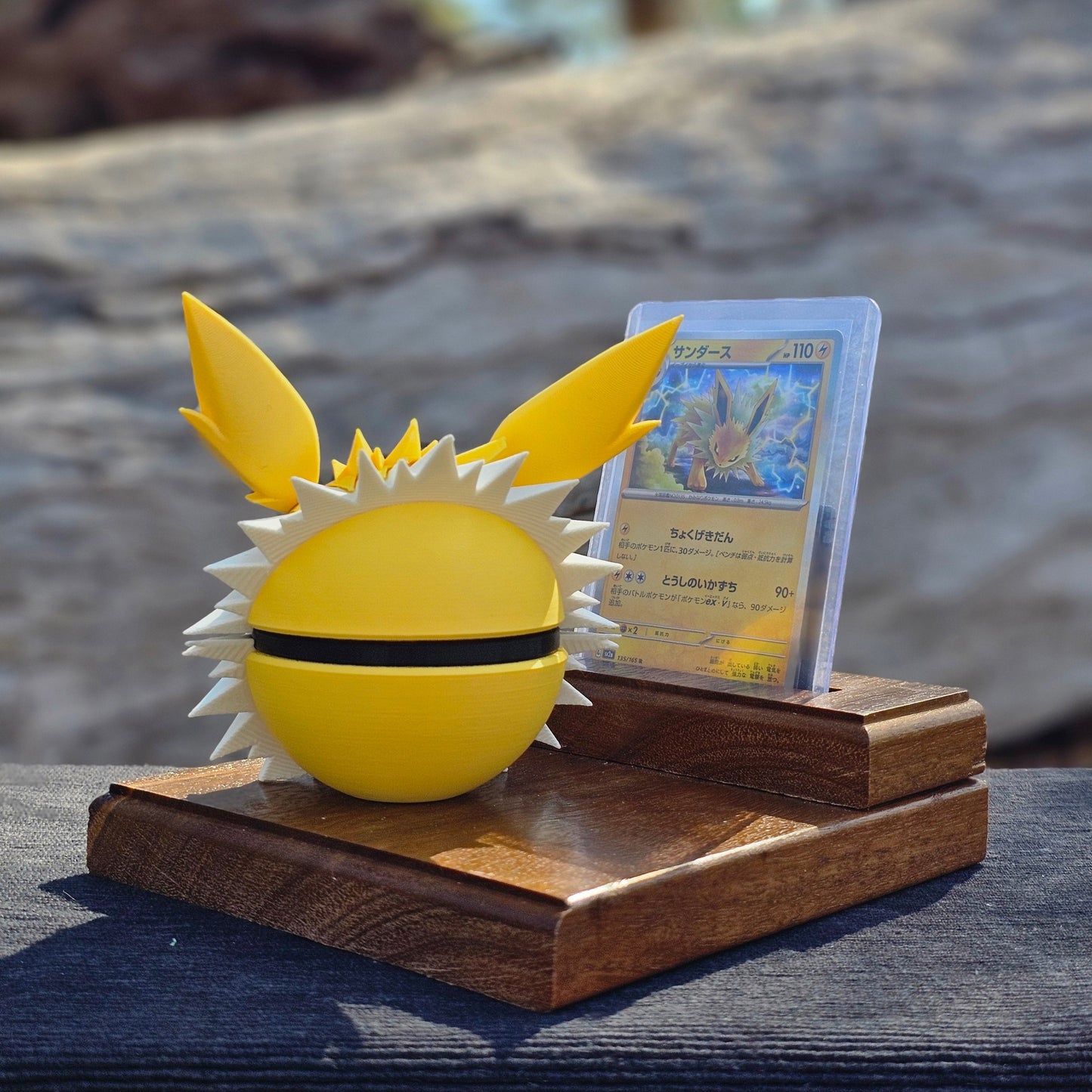 #0135 Jolteon