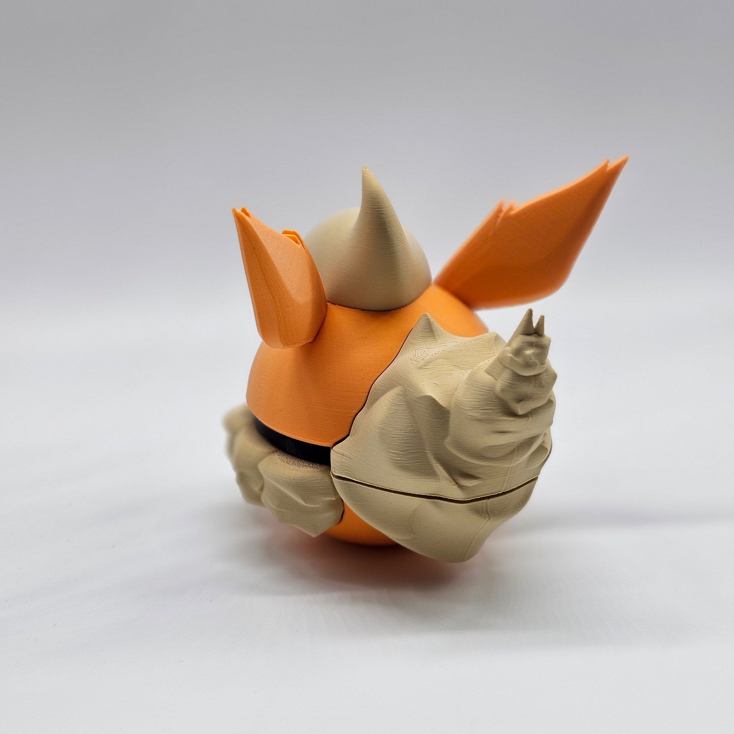 #0136 Flareon