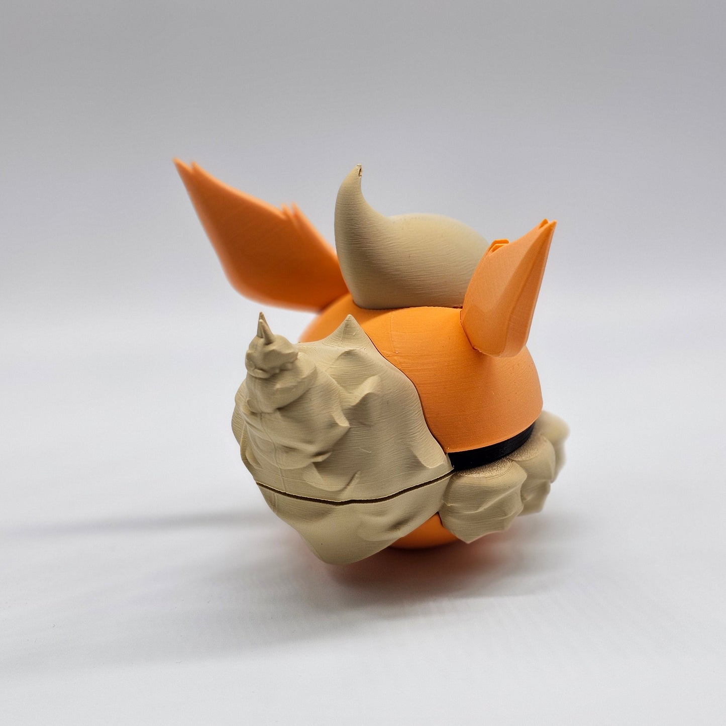 #0136 Flareon