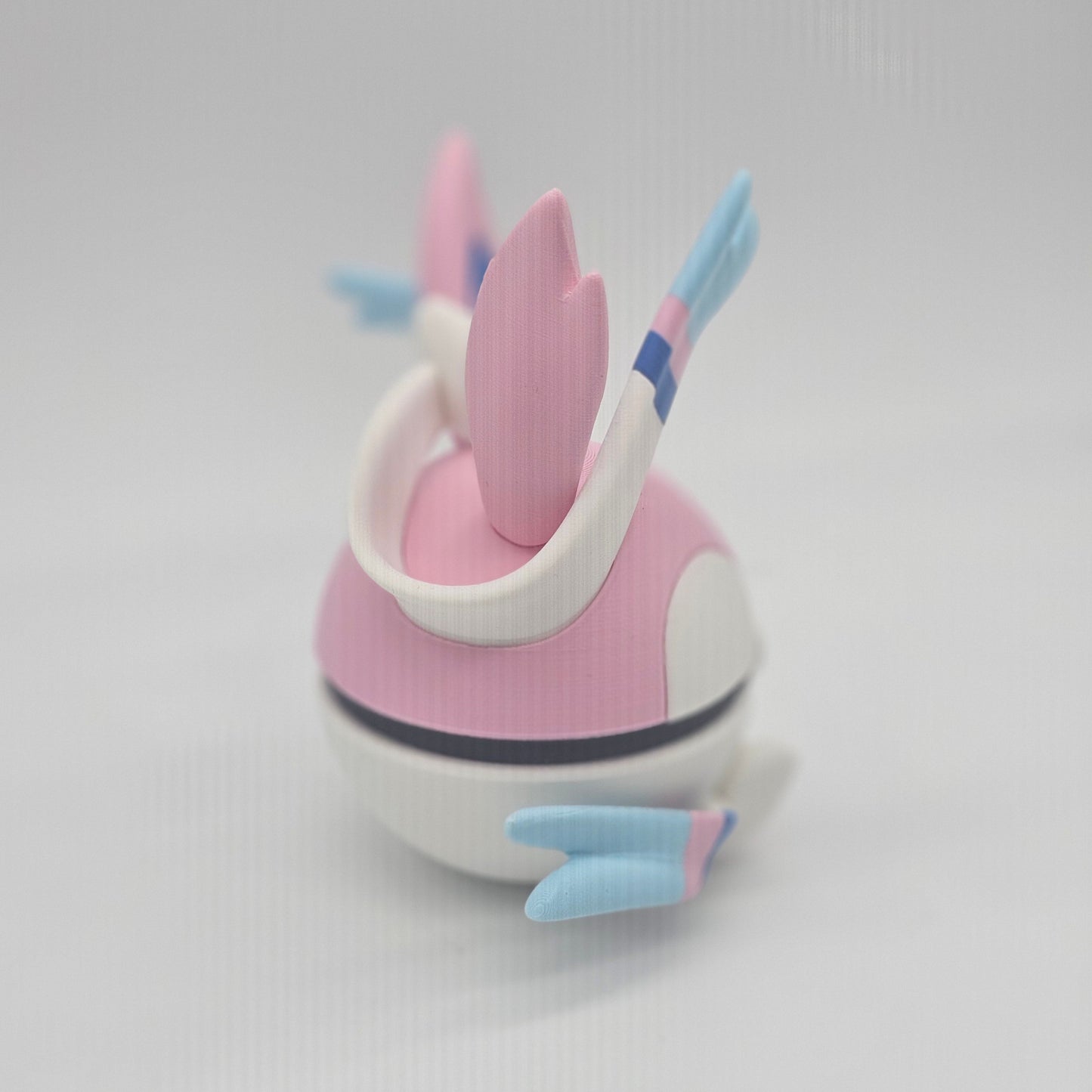 #0700 Sylveon